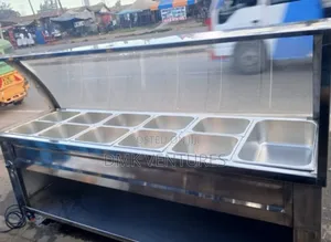 Robust Modern Restaurant Food Warmer Display