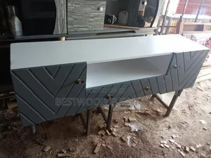 5 Feet Tv Stand
