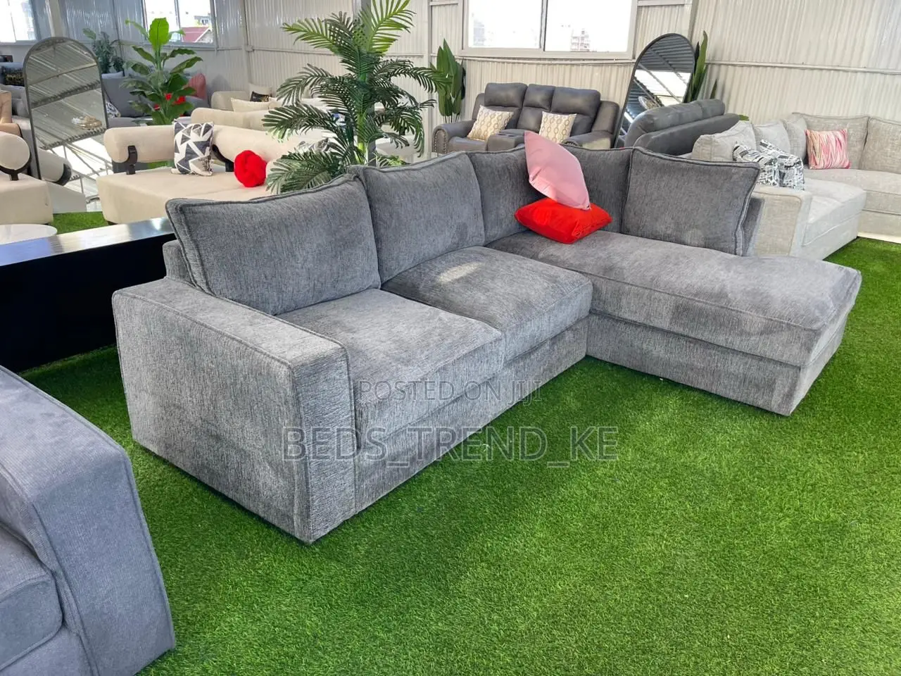 Elegant New 6 Seater Corner Sofa