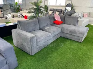 Elegant New 6 Seater Corner Sofa