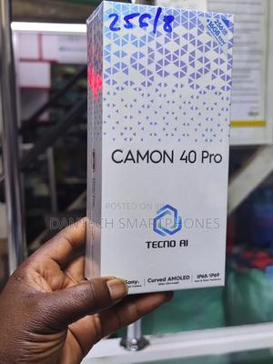 New Tecno Camon 40 Pro 256 GB Black - main view