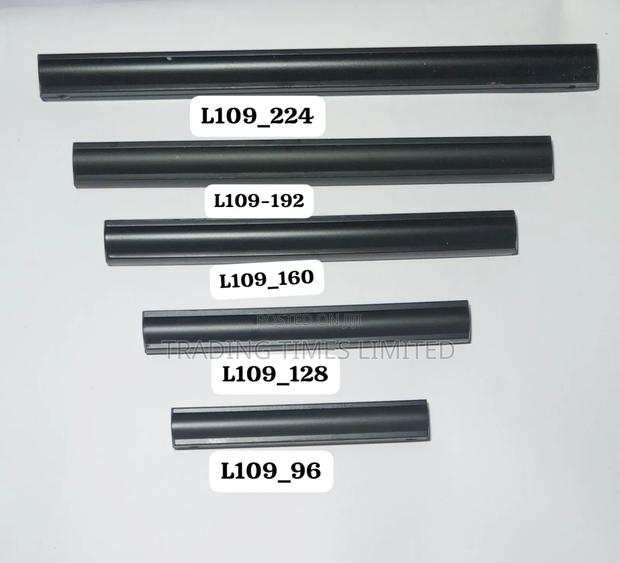 L109 -96mm - 224 Drawer Handle - main view