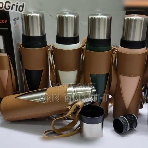 Camping Thermocup in Leather Carrier Bag - main view