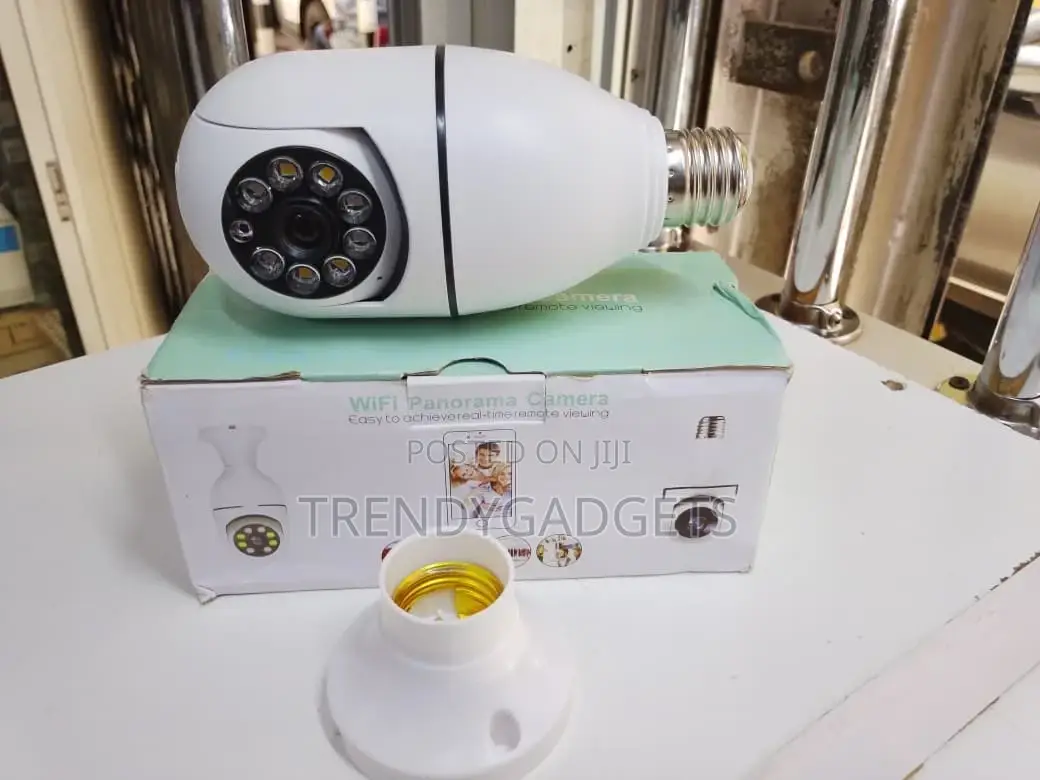 Wireless 360° Light Bulb Security Camera With Two-Way Audio