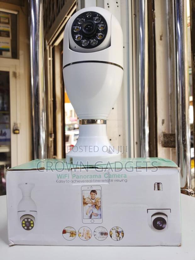 Wireless 360° Light Bulb Security Camera With Two-Way Audio - thumbnail 2