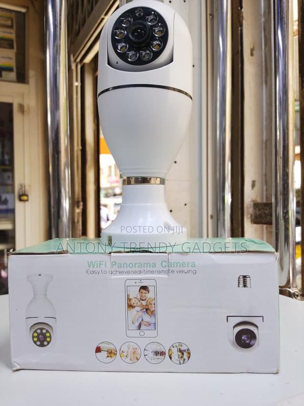 E27 Smart Wifi Bulb Camera 360° Panoramic Surveillance - main view