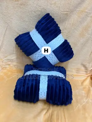 *Velvet Fleece Blankets Available* Size: *6*6*