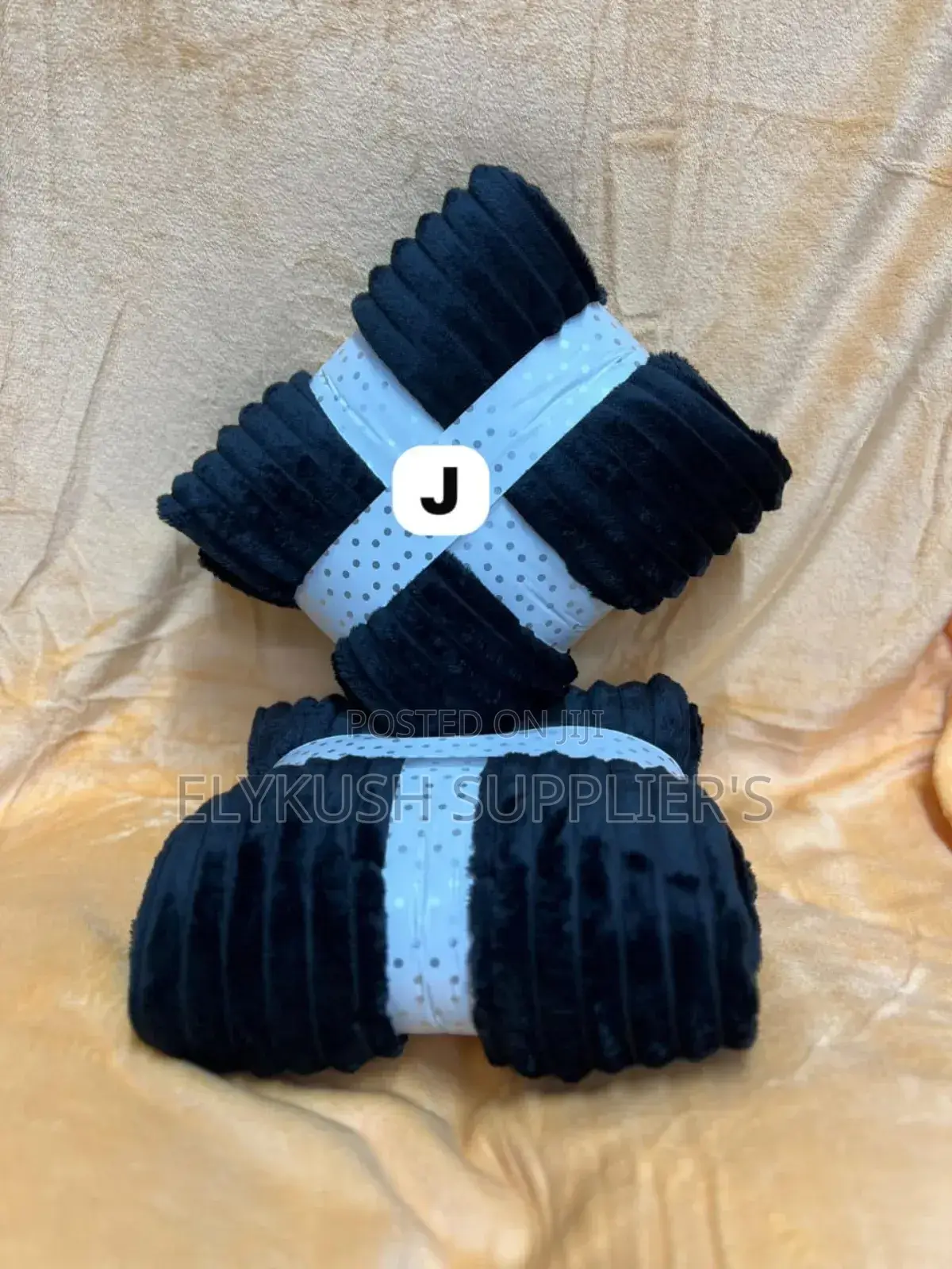 *Velvet Fleece Blankets Available* Size: *6*6*