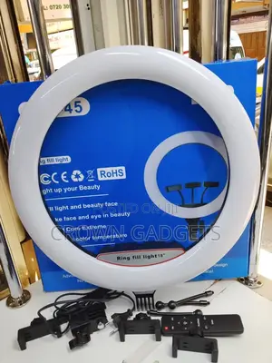 LJJ-45 Led Ring Light With 3 Phone Holders for Live Streaming