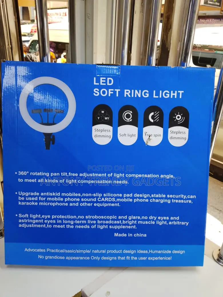 Studio 18′′ Dimmable Ring Light With Adjustable Color Mode