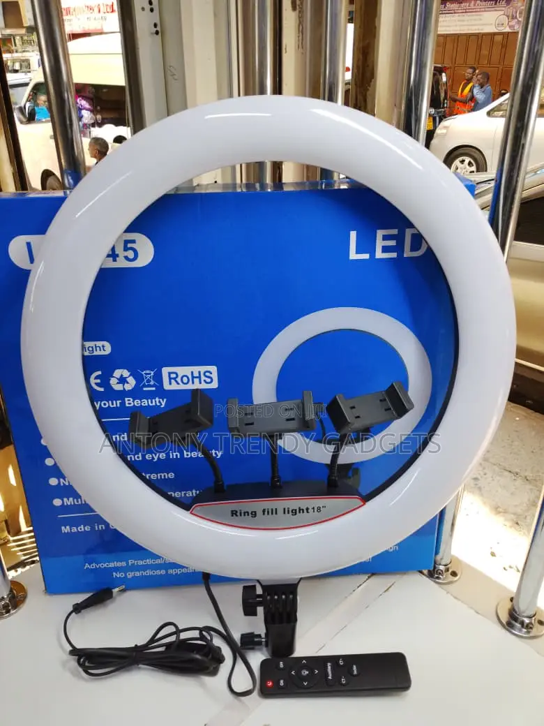 Studio 18′′ Dimmable Ring Light With Adjustable Color Mode