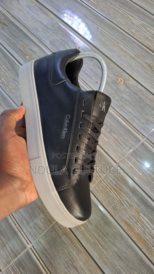 Calvin Klein Casuals - thumbnail 7