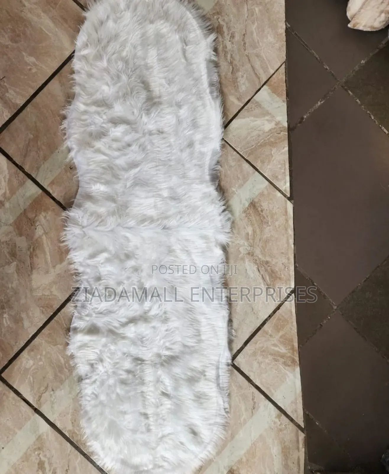 Cozy Chihuahua Bedside Comfort Mat