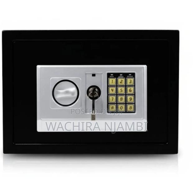 Electronic Digital Security Safe Box, Model 20e.