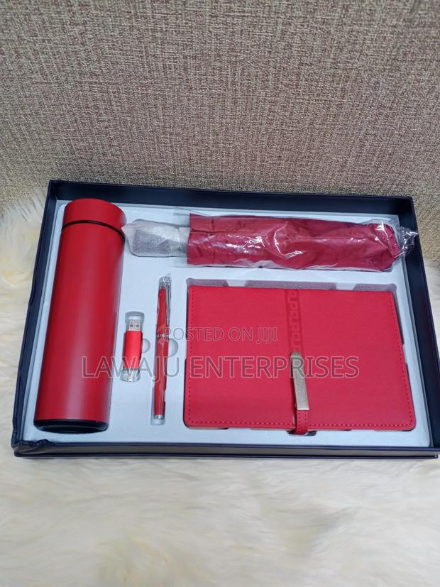 Luxurious Gift Pack - main view