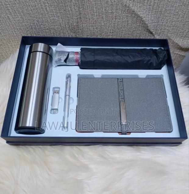 Luxurious Gift Pack - main view