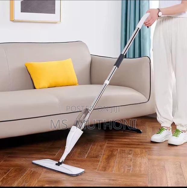 Microfiber Spray Mop With Sprayer and Stainless Steel Handle,