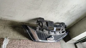 Nissan Note Grill
