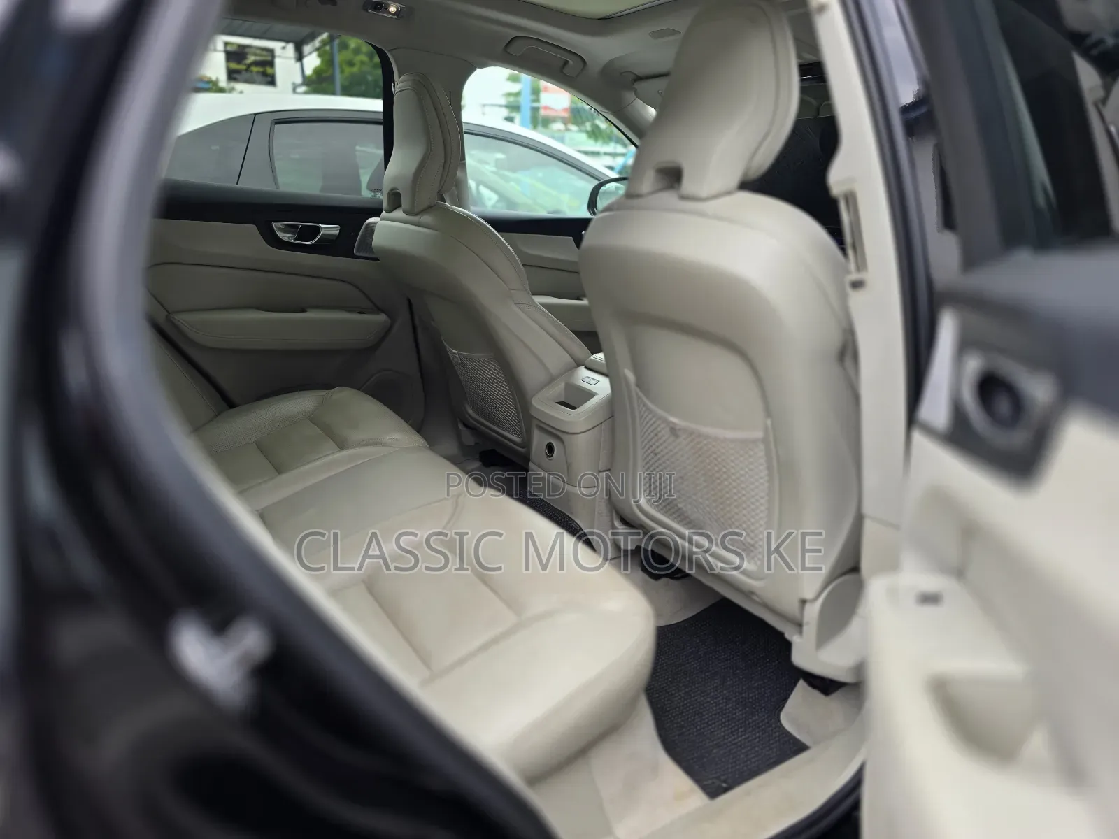 Volvo XC60 T6 R-Design AWD 2019 Black