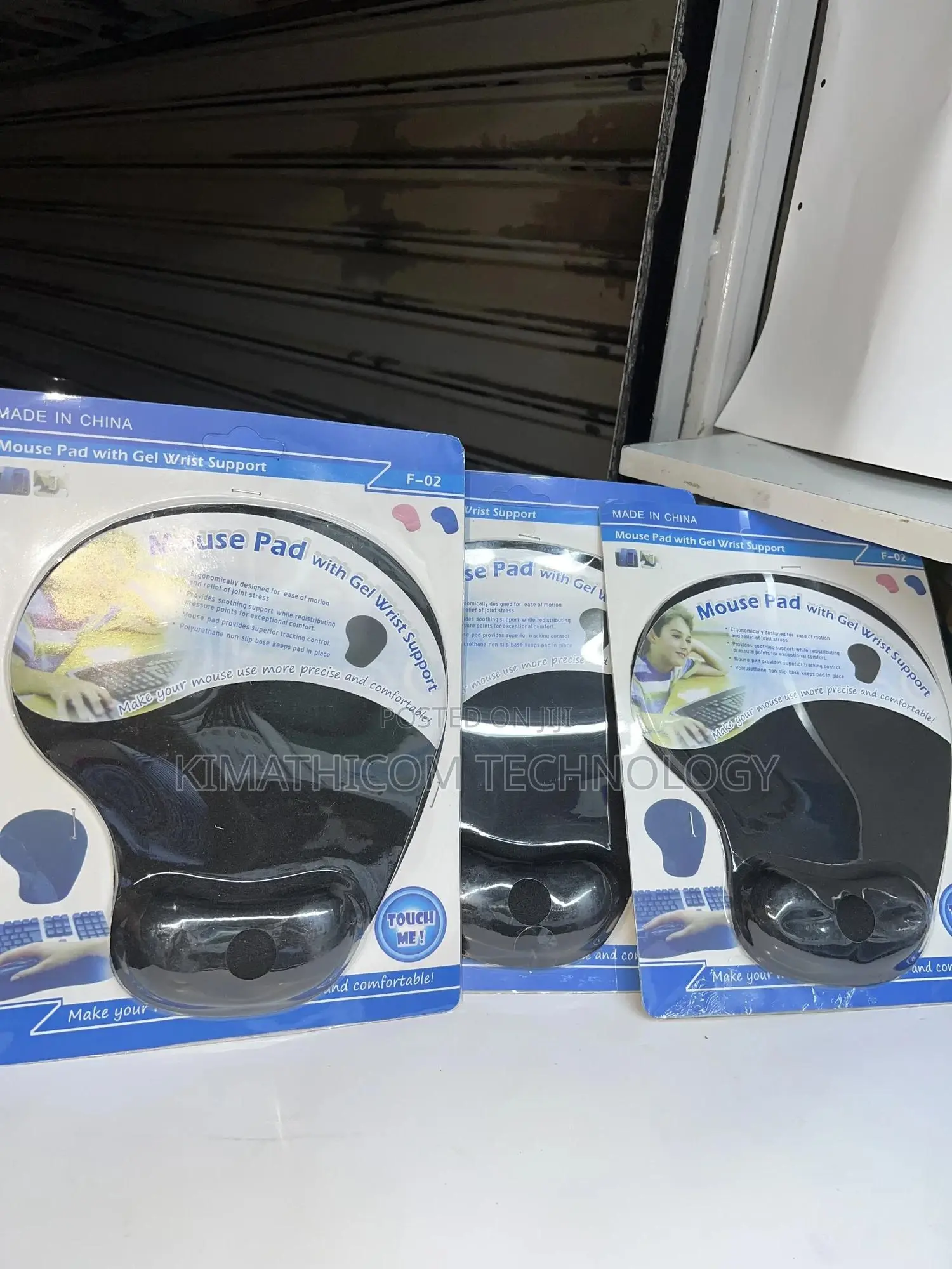 Mousepad With Gel Wrist