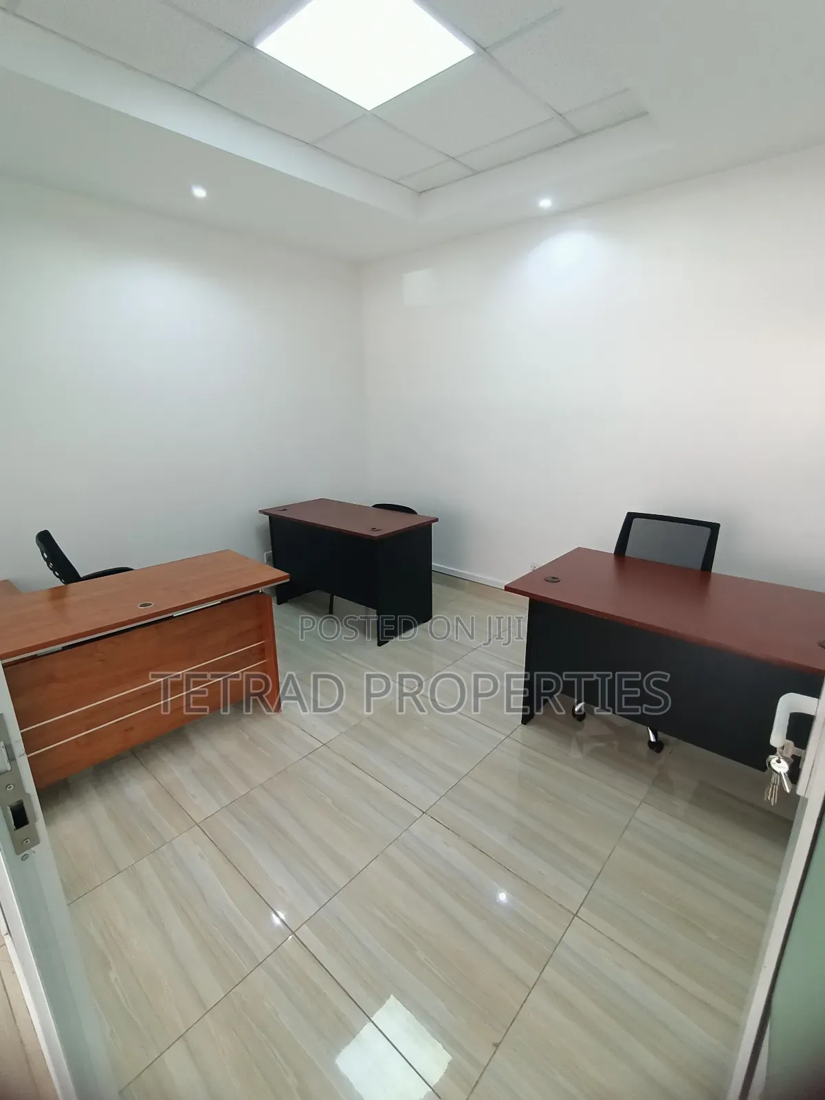 3 Desks Furnished Office in Westlands Waiyaki Way Near Safaricom Hq.