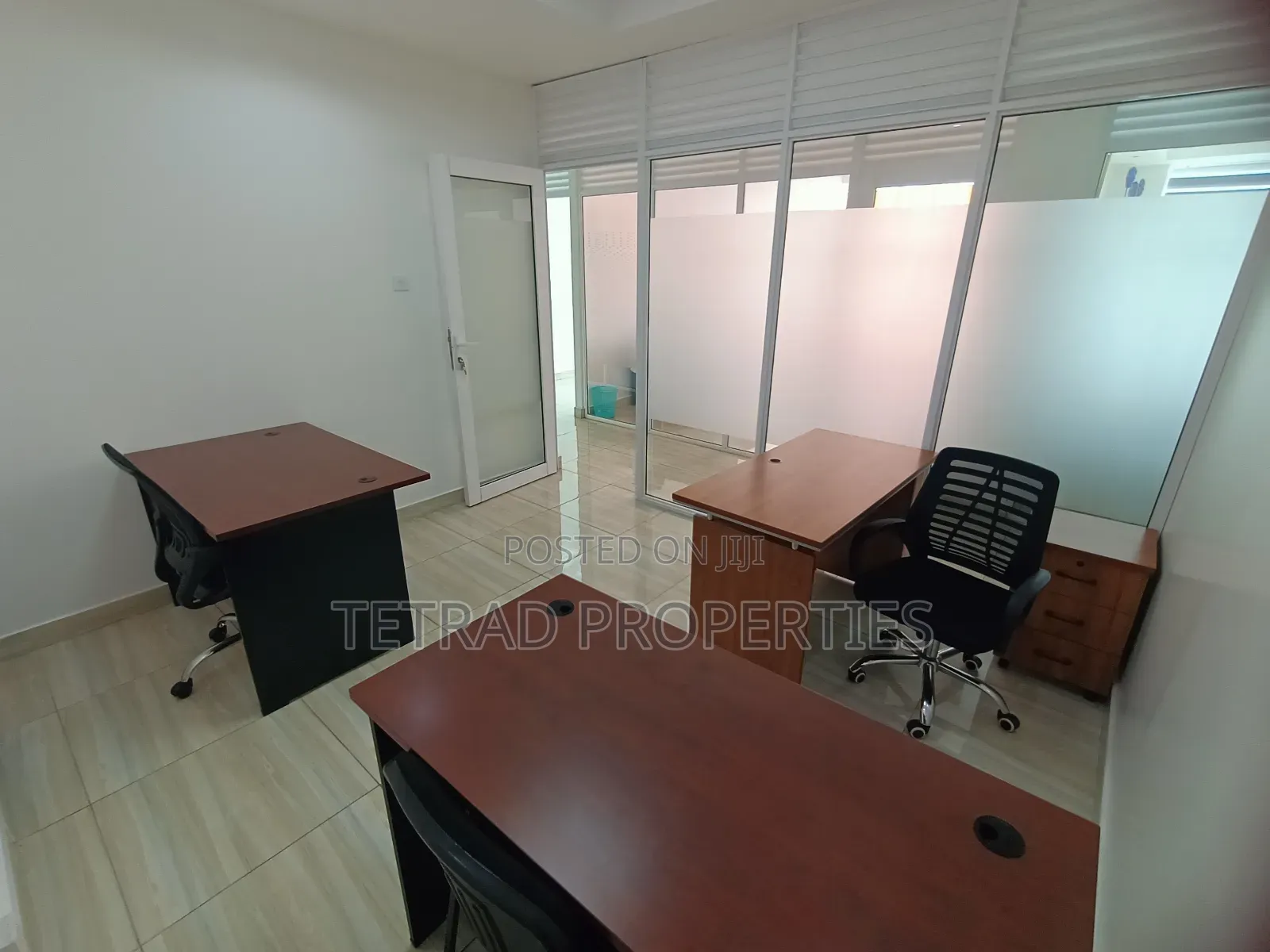 3 Desks Furnished Office in Westlands Waiyaki Way Near Safaricom Hq.