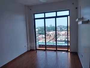 3bdrm Apartment in Beach Road Gichaga, Nyali for sale