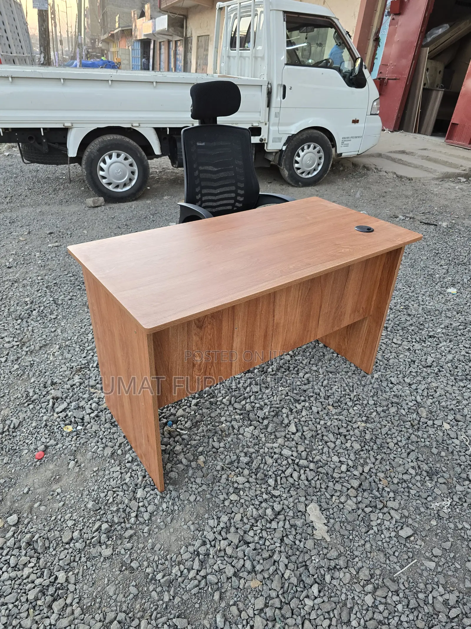 Complete Office Workstation (1.4m Desk + Chair)
