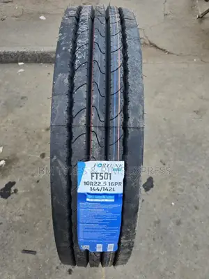 10 R22.5 Fortune Tyres (Highway)