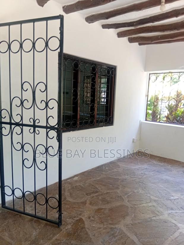 2bdrm Apartment in Watamu for rent - thumbnail 3