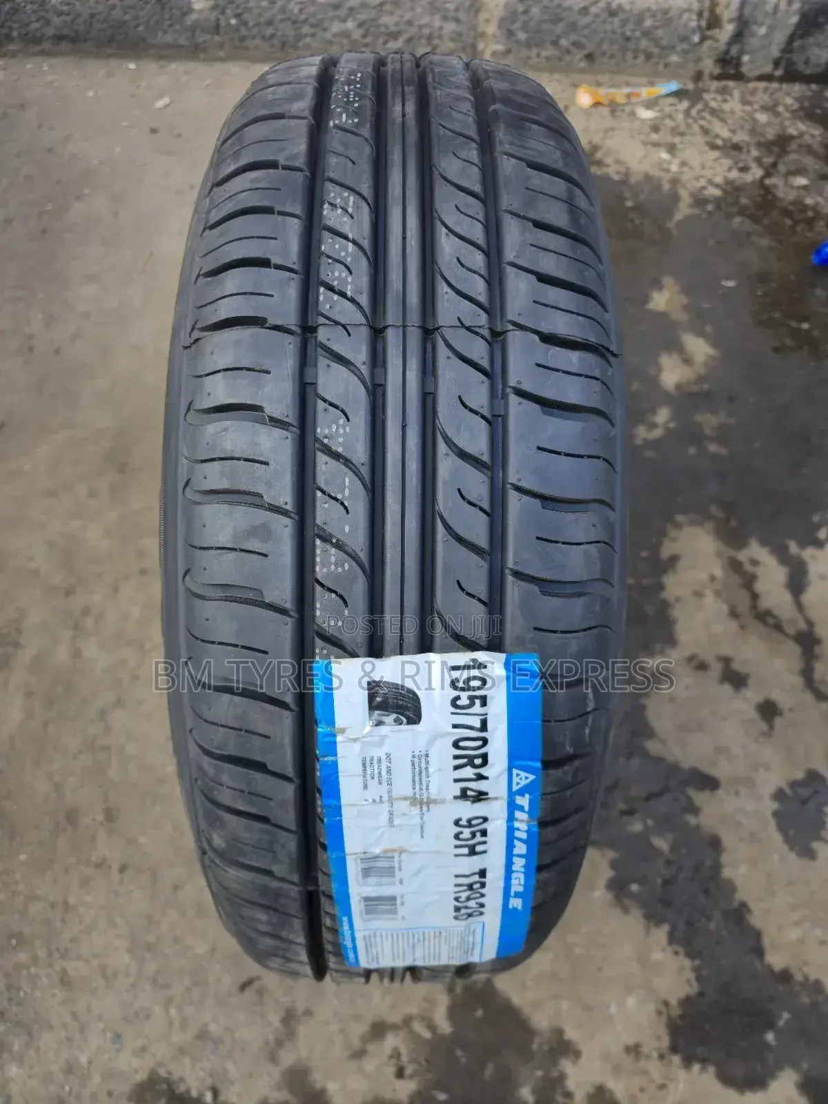 195 /70 R14 Triangle Tyres