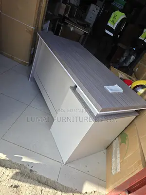 Durable 1.4m Office Desk