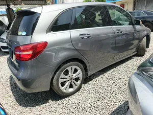 Mercedes-Benz B-Class B180 Petrol 2019 Gray
