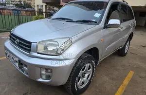 Toyota RAV4 Automatic 2002 Silver