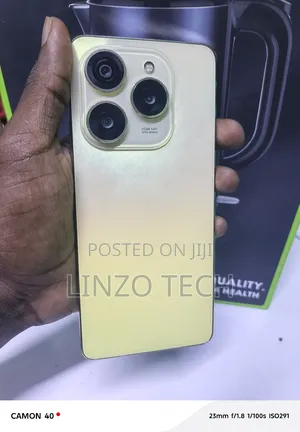 Tecno Spark 20 Pro 256 GB Silver