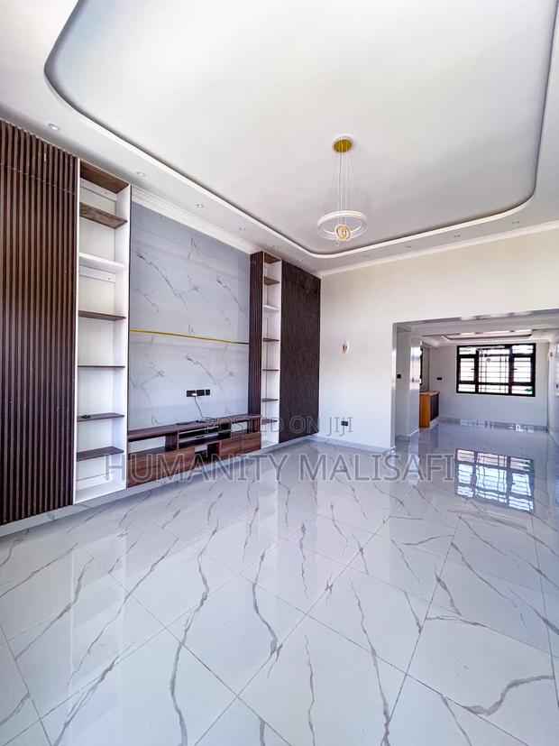 3bdrm Bungalow in Thogoto for sale - thumbnail 5