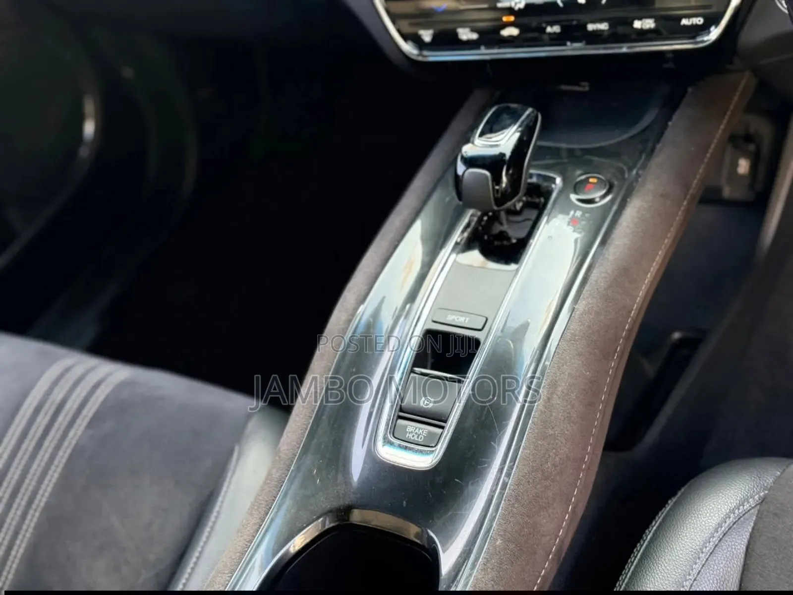 Honda Vezel 1.5 Hybrid 2WD 2019 Black