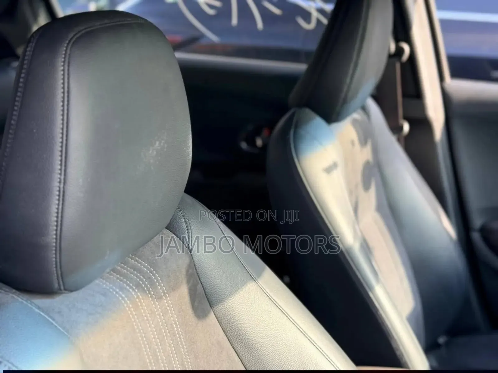 Honda Vezel 1.5 Hybrid 2WD 2019 Black