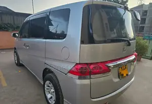 Honda Stepwgn 2007 Silver