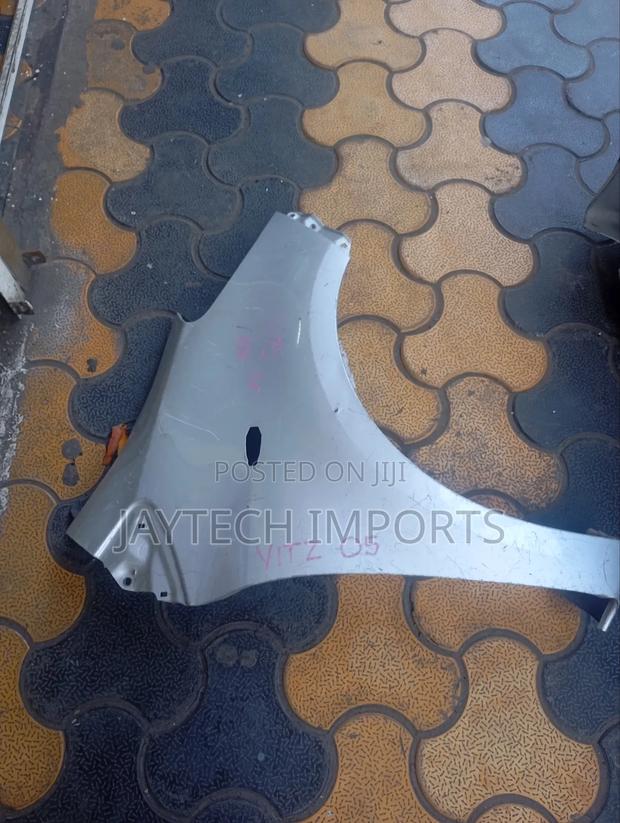 Vitz Wing 2005/2008 Model
