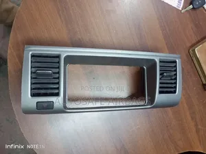 Toyota Raum Radio Hazzard Pannel
