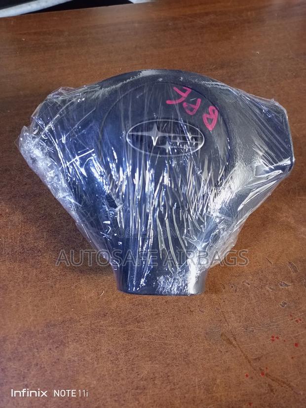 Subaru Impreza Steering Airbag - thumbnail 3