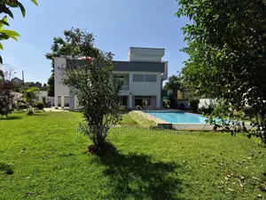 5bdrm Mansion in Runda for rent