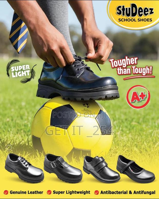 Studeez School Shoes - main view