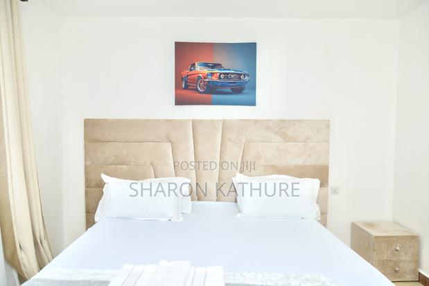 Violent Luxurious Homes - thumbnail 12