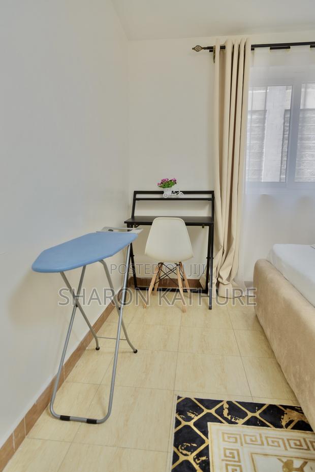 Violent Luxurious Homes - thumbnail 16