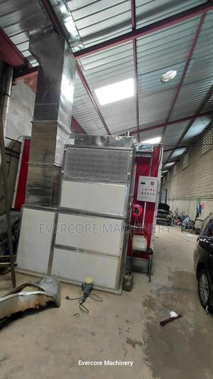 Commercial Heavy Spray Boothe Machine for Commercial Use. - thumbnail 2