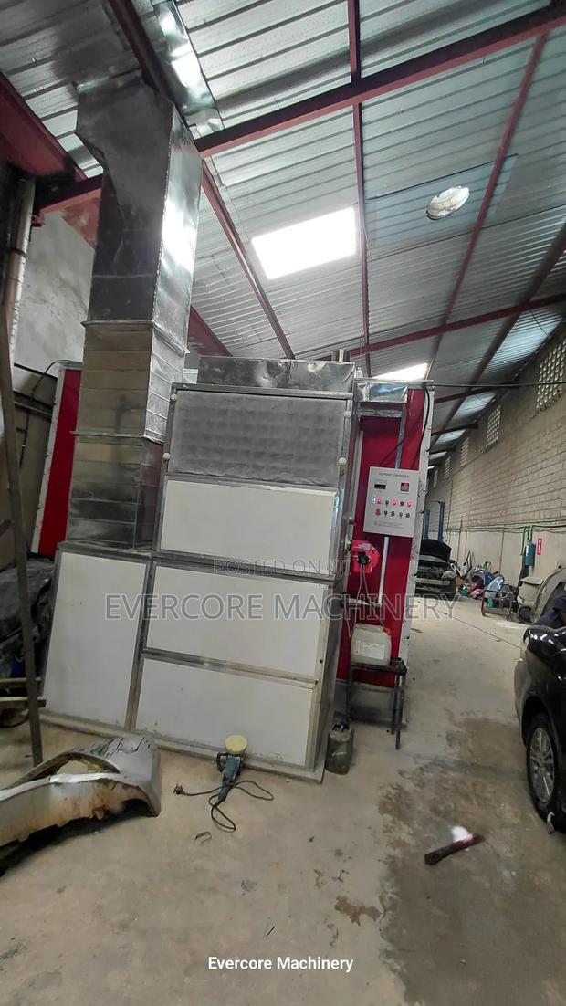 Commercial Heavy Spray Boothe Machine for Commercial Use.