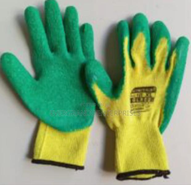 *Gloves* Diamond Grip Protective Gloves - main view