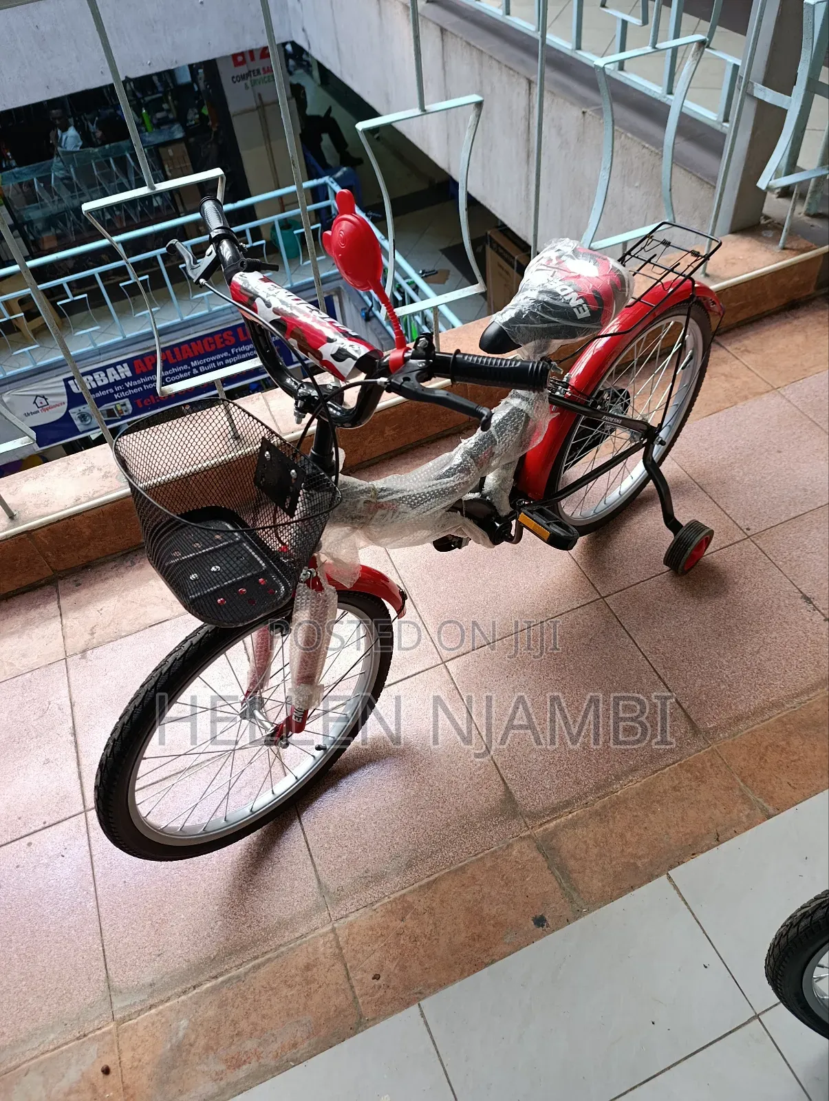 Kid's Bicycle Size 20 With Adjustable Height (Age 8-13years)